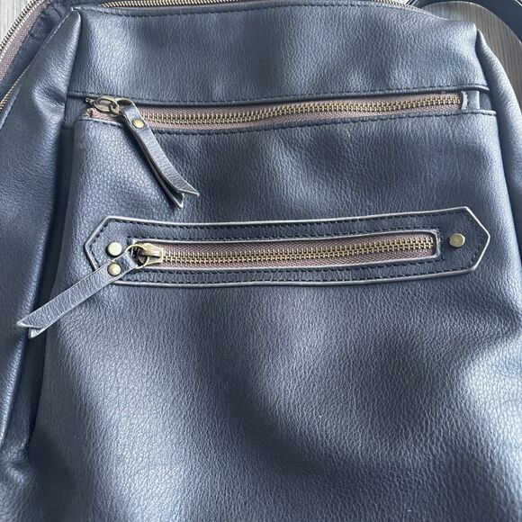 Vegan Leather Three Pocket Zipper Backpack Medium Sized With Adjustable Straps - Picture 10 of 12